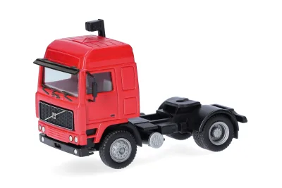 Herpa 321099: Volvo F10 Globetrotter Zugmaschine 2achs, rot