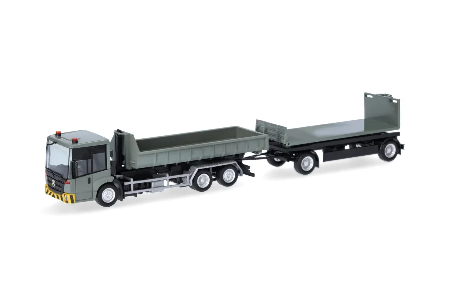 Mercedes-Benz Econic Wechsellader-Hängerzug mit flacher Mulde und Flat, grau-gelb