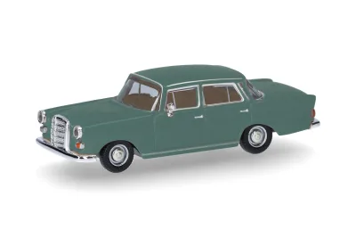 Herpa 420457-004: Mercedes-Benz 200