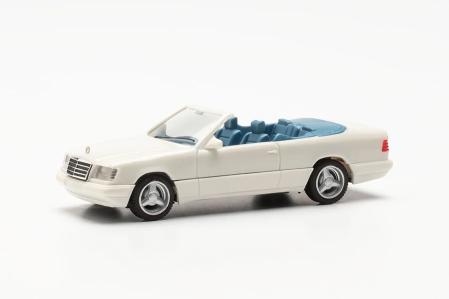 MB 320CE-24 Cabrio