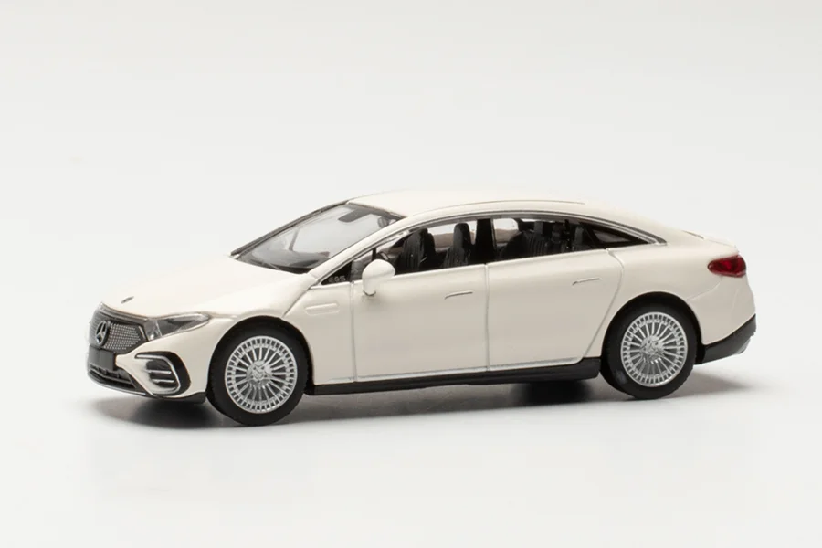 Mercedes EQ EQS