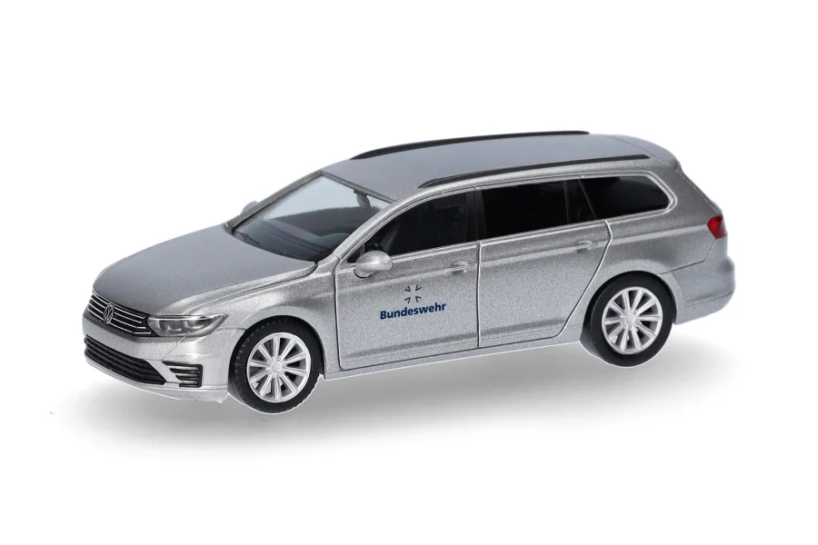 Volkswagen (VW) Passat Variant GTE "BW Fuhrpark Service"