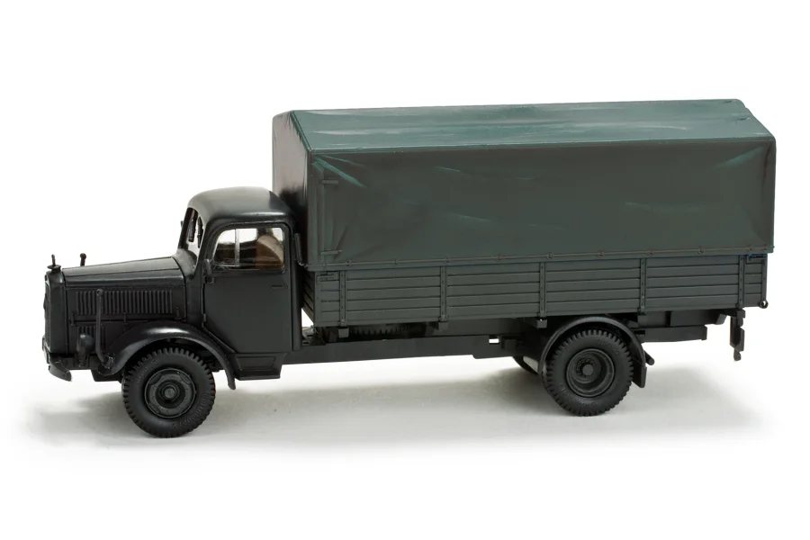 MB L 4500 Planen-LKW
