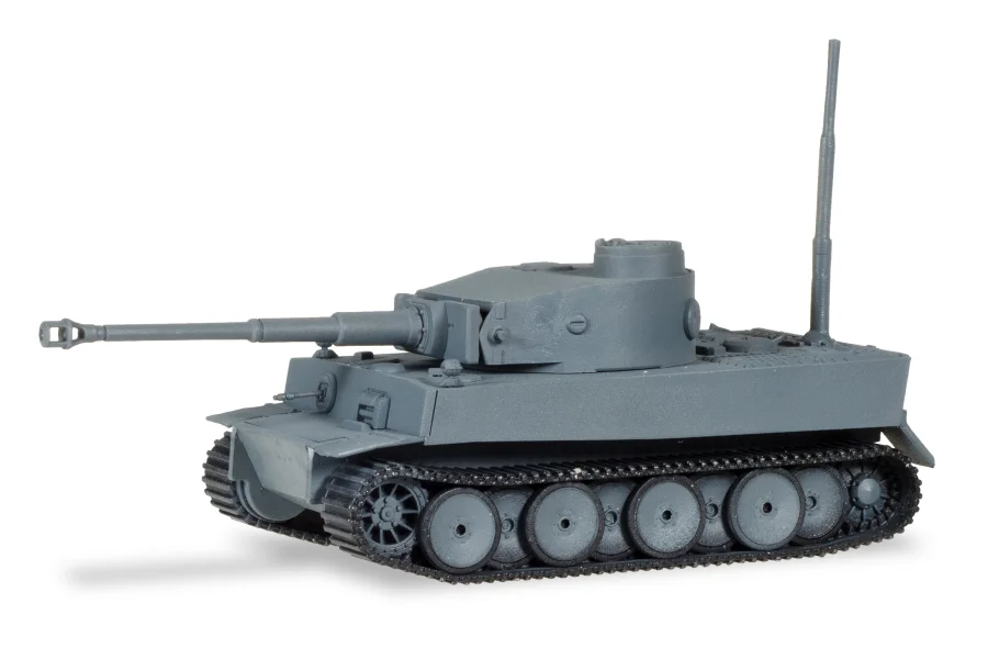 Kampfpanzer Tiger, April 1942