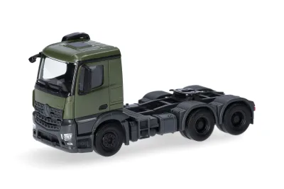Herpa 747066: MB Arocs M Solozugmaschine