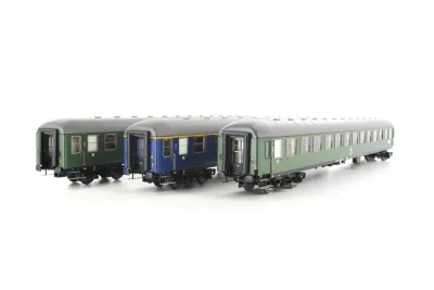 Hobbytrain H43041: Coffret de voitures voyageurs D1213