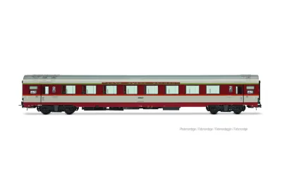 Jouef HJ4203: Carrozza passeggeri tipo B8u "Le Capitole"