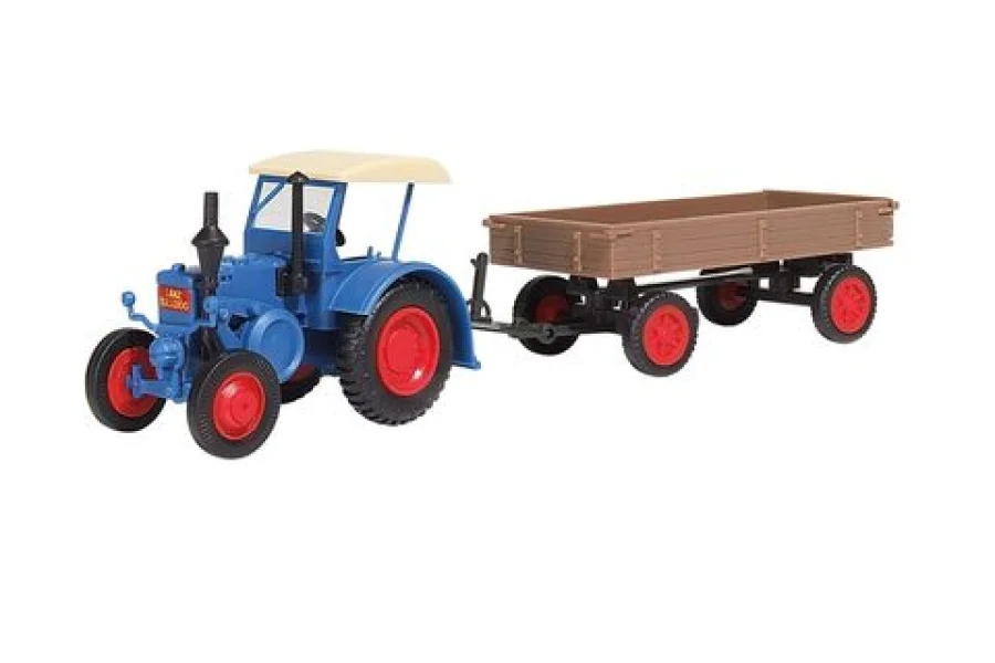 LANZ mit Gummiradwagen