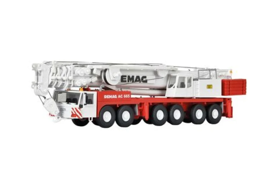 DEMAG AC 665