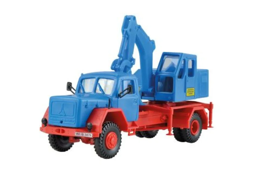 MAGIRUS Eckhauber mit Bagger