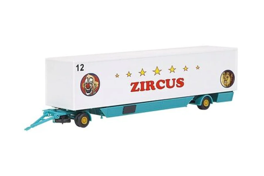 Cirkuszi sátorrudak és poggyászpótkocsi