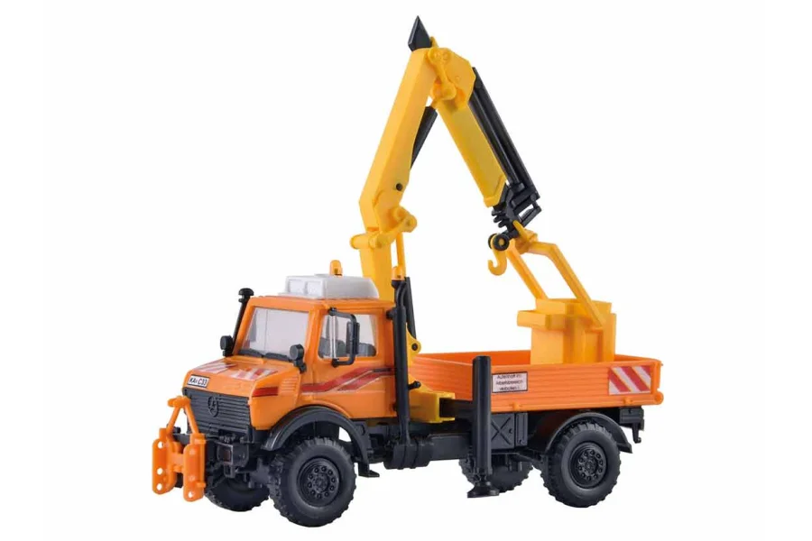 H0 Ciężarówka Unimog z żurawiem roboczym i koszem
