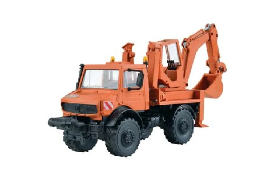 UNIMOG mit Aufbaubagger