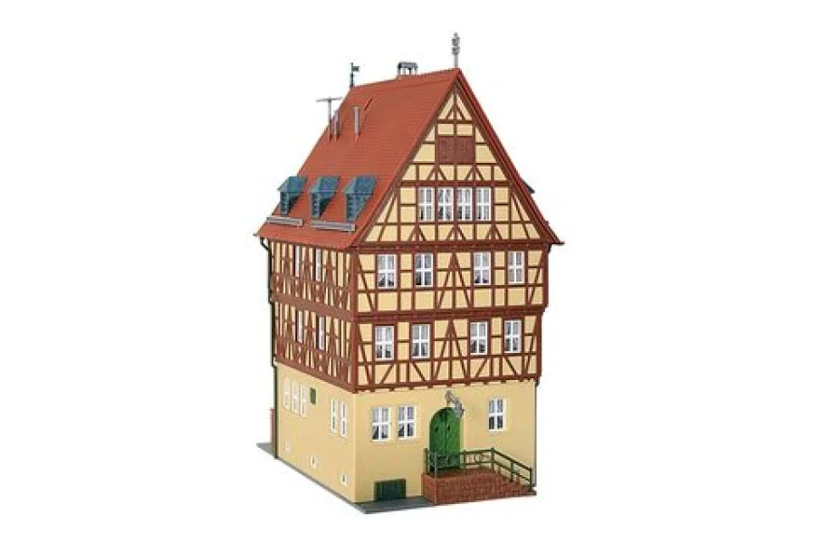 Casa alta con mirador