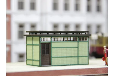 Modellbahn Union H0-B00363: H0 piccolo edificio servizi igienici da banchina, ferrovia urbana di Berlino, verde