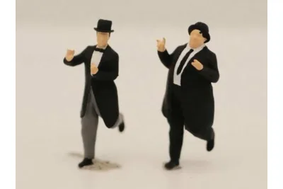 Modellbahn Union H0-W99029: Set di figure H0: uomini in abito che ballano