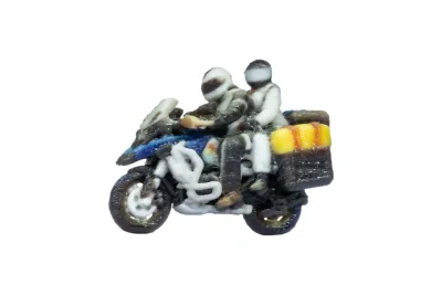 NOCH 10900: H0-figuur: toermotor met duopassagier, rijdend