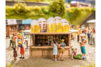 Noch 12025: At the kiosk