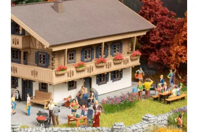 NOCH 16215: H0 Figuren-Themenwelt Im Garten