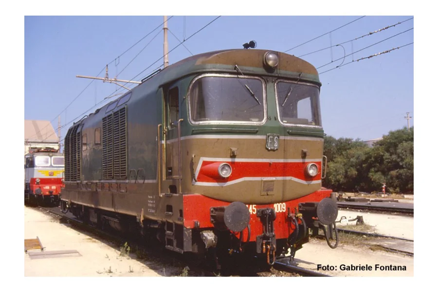 Звуковий тепловоз D.445 1-ша Серія з логотипом FS V, з декодером звуку PIKO
