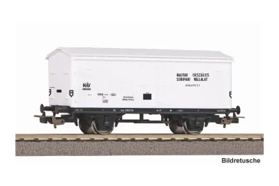 Piko 24565: Hűtővagon ex FS sör MAV III
