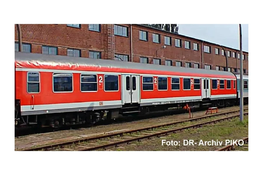 Halberstadt middeninstap-rijtuig By 2e klas DB AG V
