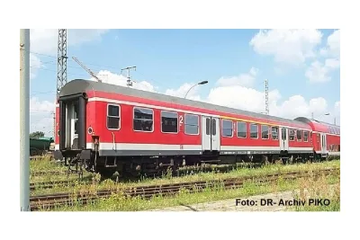 Piko 28009: Voiture Halberstadt à entrée centrale ABy 1re / 2e classe DB AG V