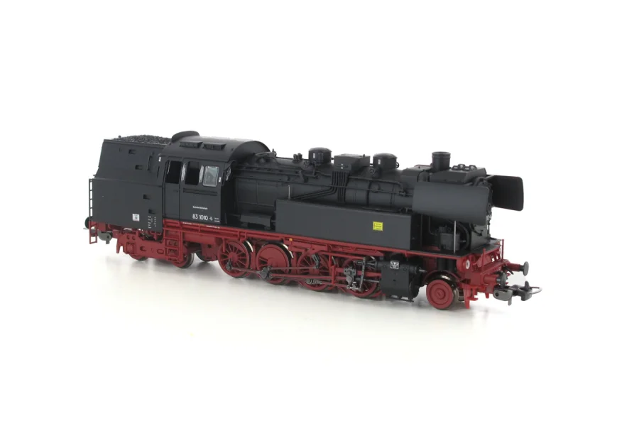 Locomotora ténder serie 83.10