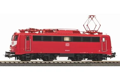 Piko 51920: Электровоз серия 110 с нагрудником DB AG V