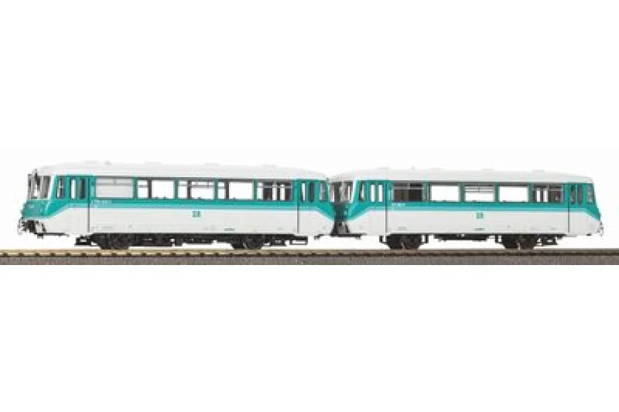 Automotor diésel con sonido BR 772 + coche piloto DR VI versión corriente alterna, incl. decodificador Sound PIKO