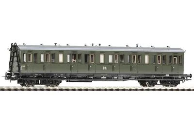 Piko 53213: Wagon przedziałowy B4p 2. klasy DR III bez budki hamulcowej