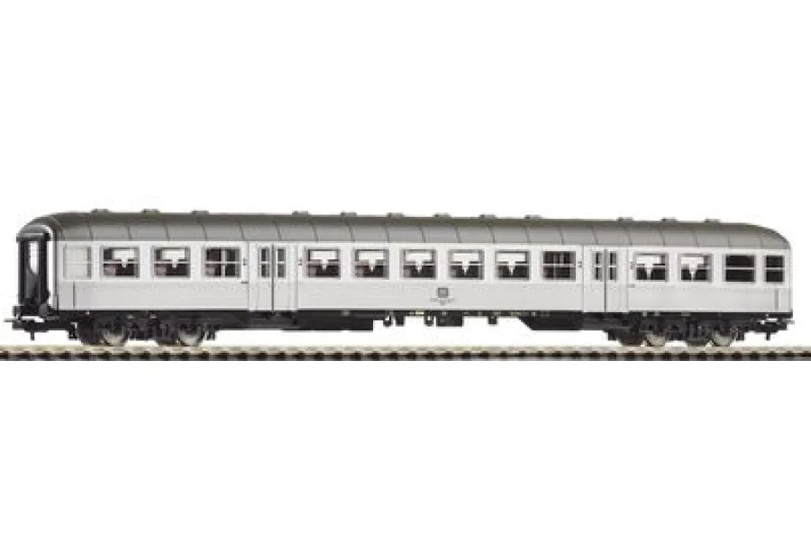 Приміський вагон 2-й клас Bnb719 DB IV