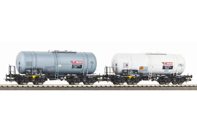 Piko 58273: Zestaw 2 wagonów cystern 406Ra Orlen VI