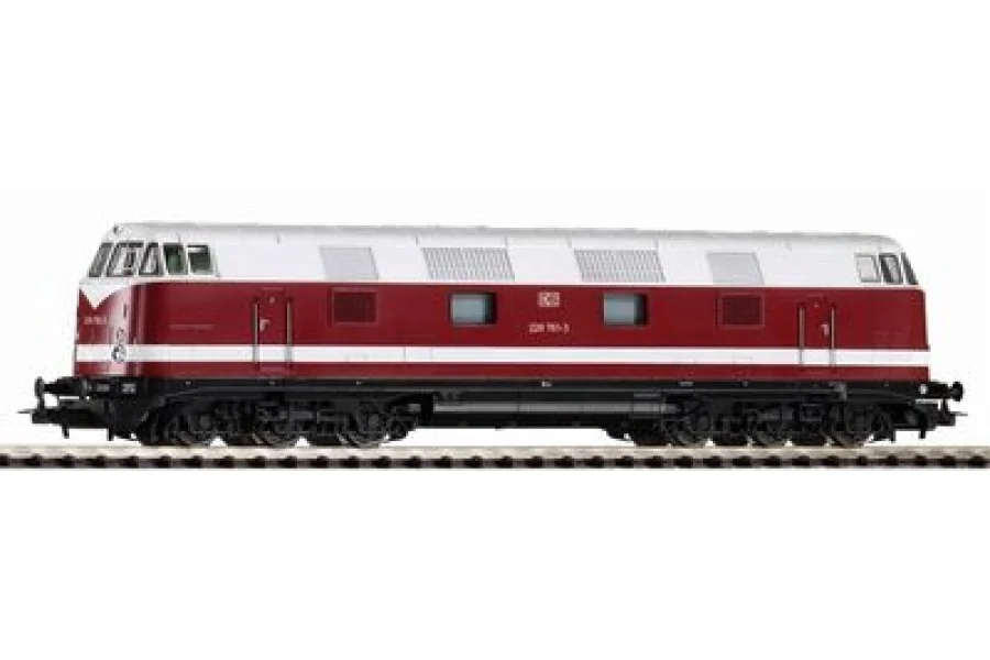 Locomotora diésel serie 228