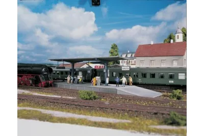 Piko 61821: Peron "Burgstein"