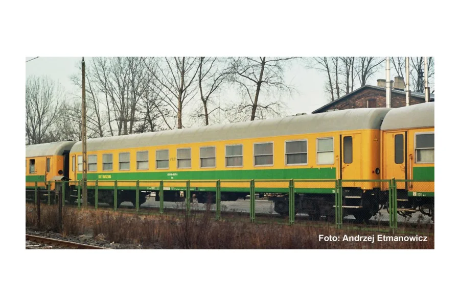 Szolgálati fekvőhelyes kocsi 110A PKP IV