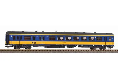 Piko 97632: Personenrijtuig ICR 2e klas met bagageafdeling NS IV