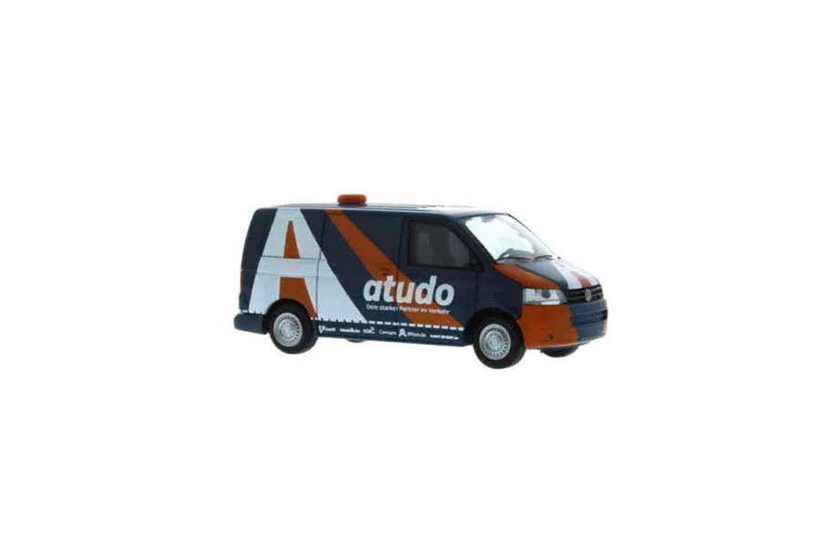 Volkswagen T5 ´10 atudo