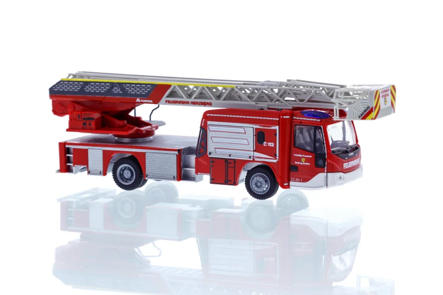 Magirus DLK 32 n.B