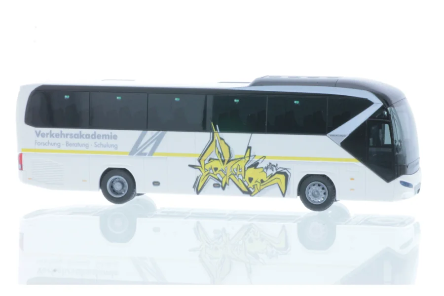 Neoplan Tourliner ´16 Verkehrsakademie