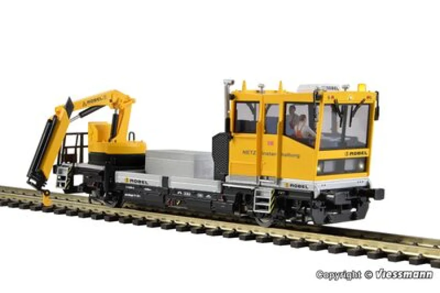 Railway service vehicles Robel with movable crane