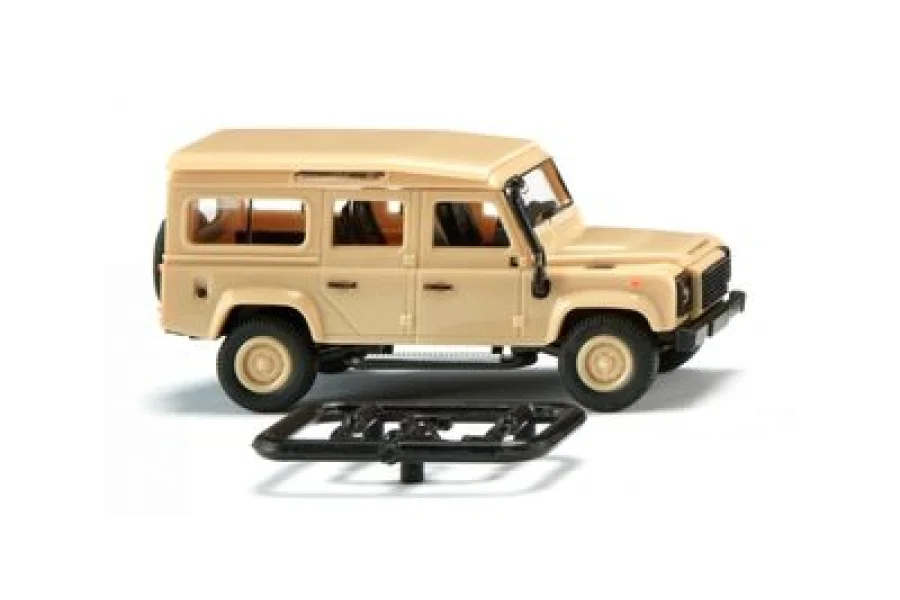 Land Rover Defender 110 - beige