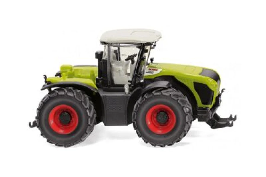 Claas Xerion 4500 Radantrieb