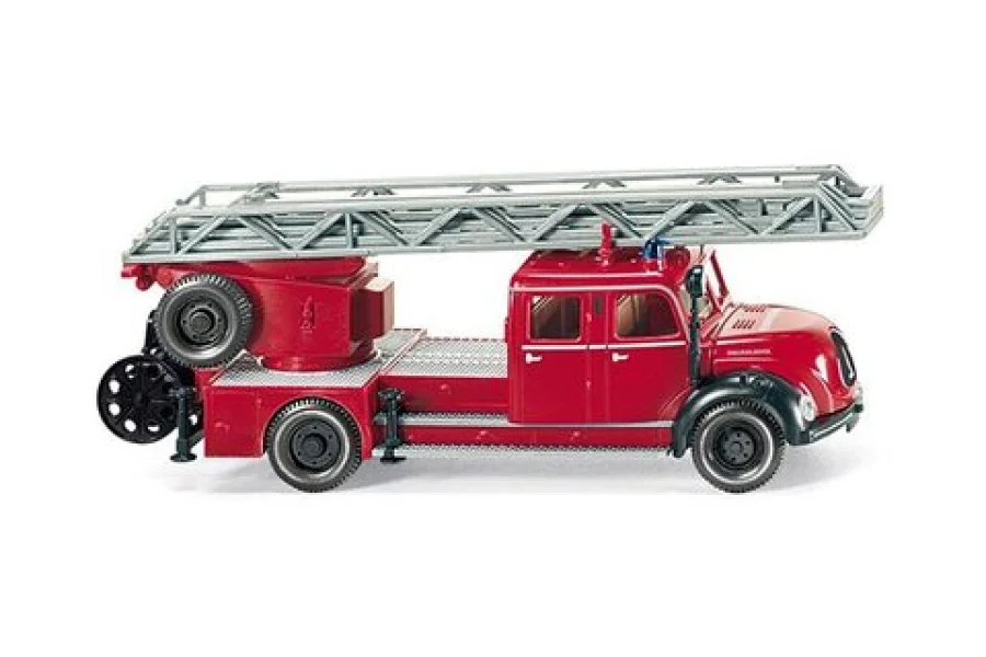 Straż pożarna - drabina obrotowa DL 25h (Magirus)