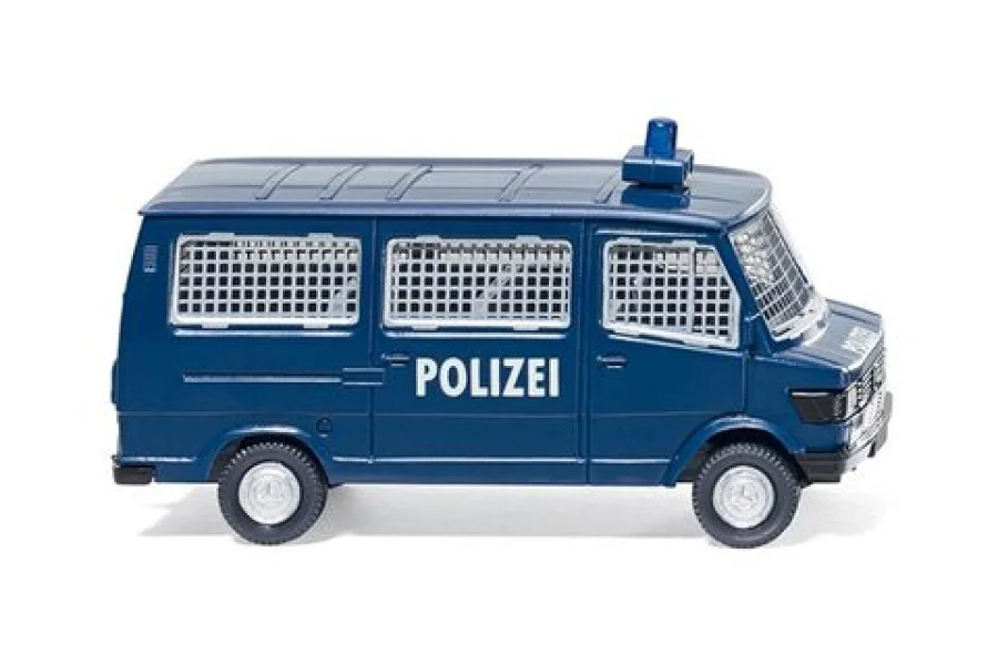 Polizei - Bus (MB 207 D)
